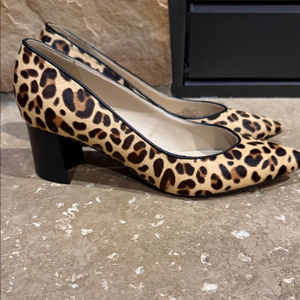 Marc Fisher Leopard Print Block Heels Women sz 7